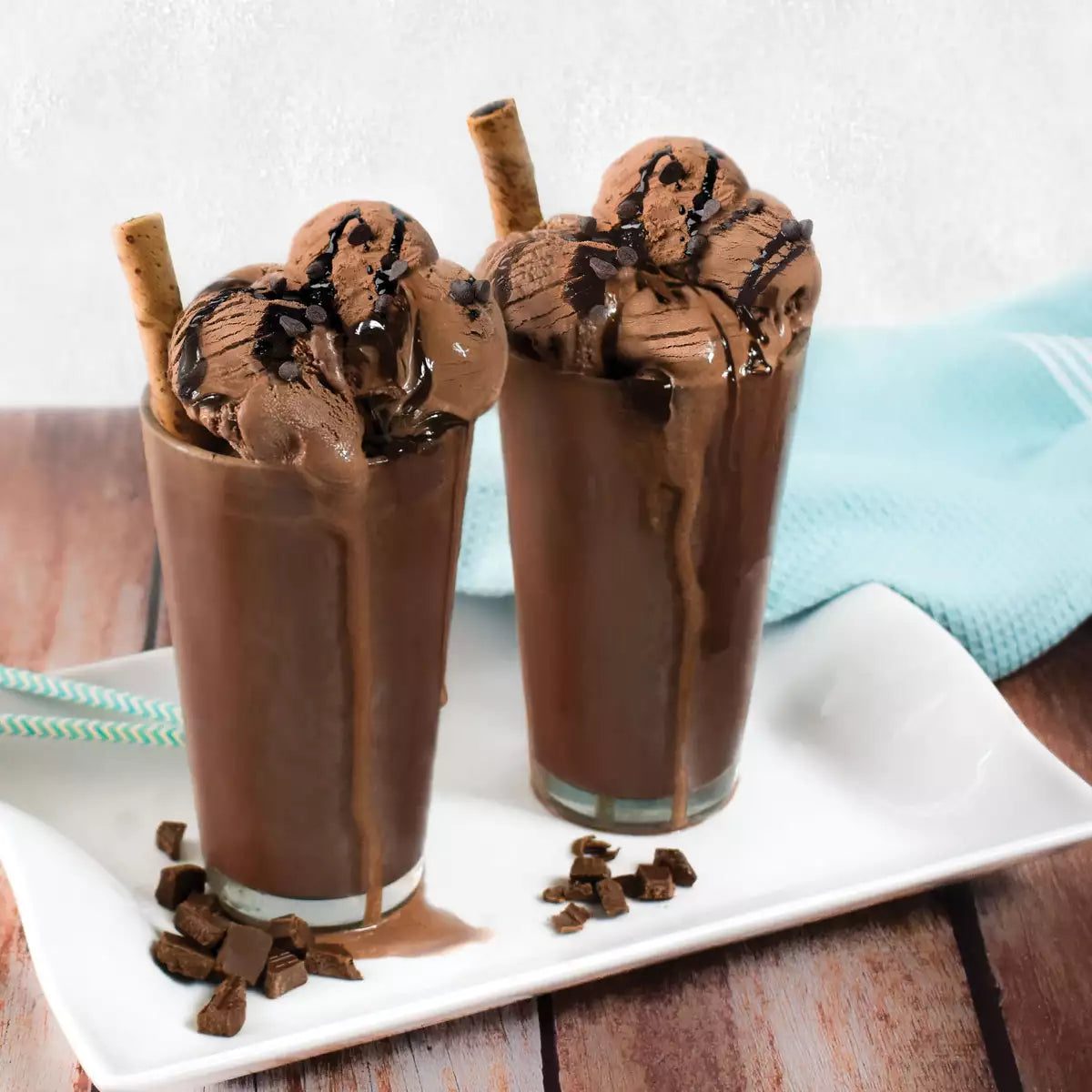DARK CHOCOLATE ICE CREAM SHAKE