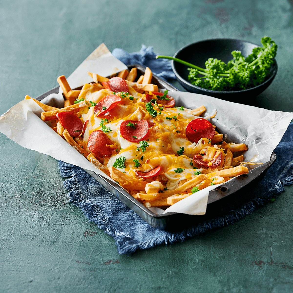 FRENCH FRIES CHEESY